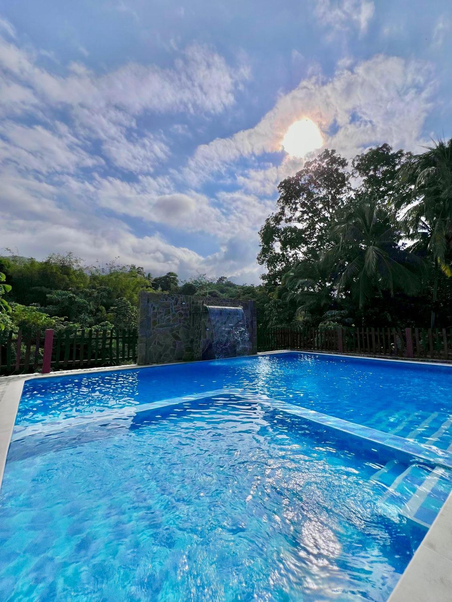 Arca Tayrona Restaurant & *